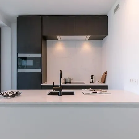 Huswell - Stunning With Breathtaking Views 오스텐드