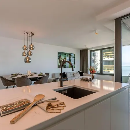 Huswell - Stunning With Breathtaking Views Apartment Ostend