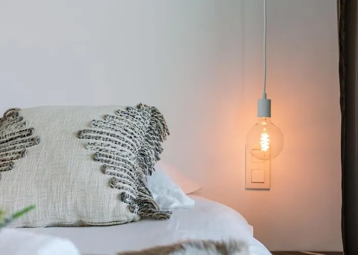 Huswell - Stunning With Breathtaking Views